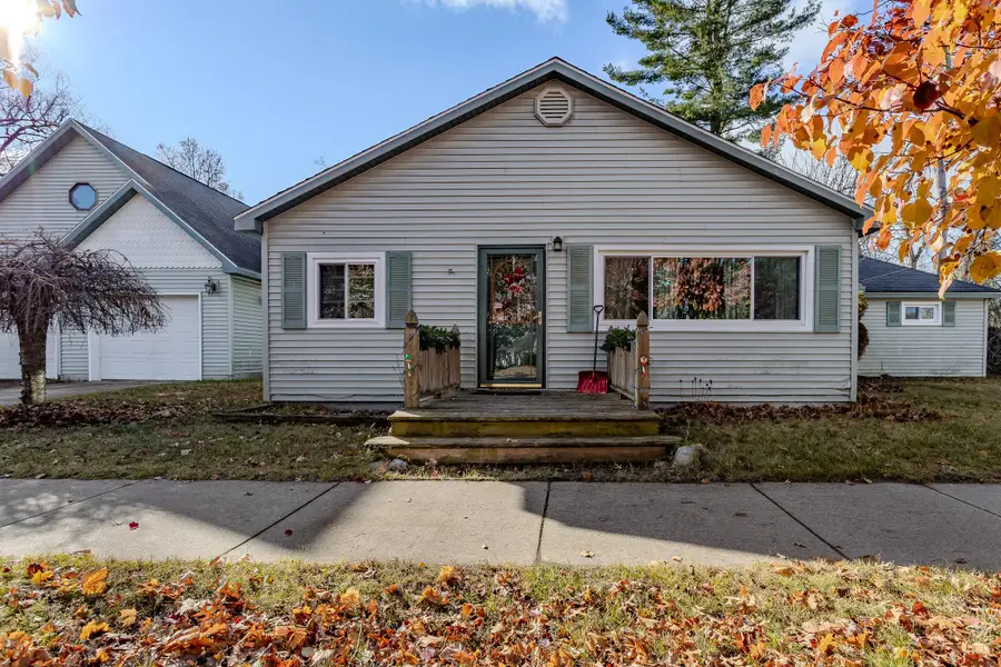 403 Erie, Grayling, MI 49738 - #2