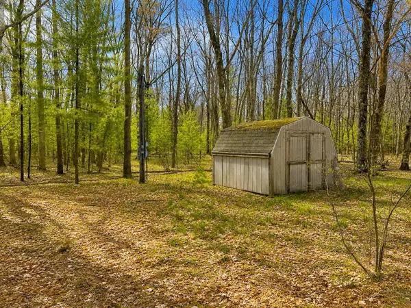 5302 Karlin, Interlochen, MI 49643