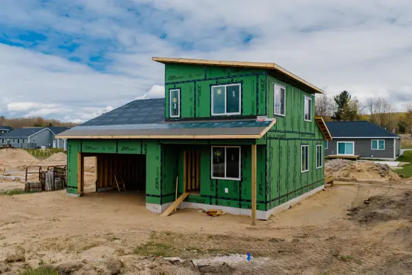 11533 S Sunset, Empire, MI 49630