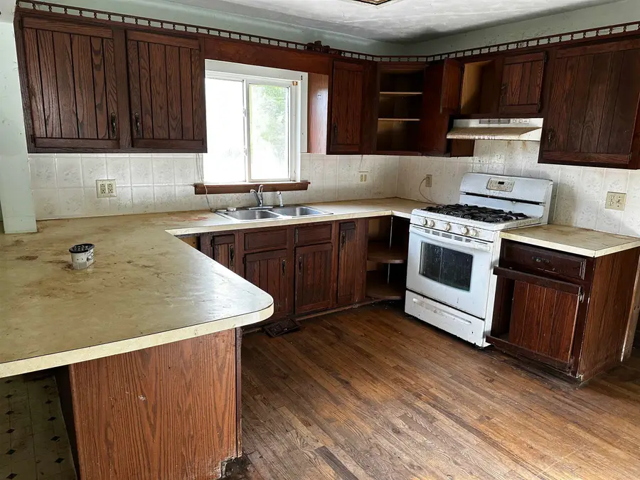 8753 N Chippewa RD, Coleman, MI 48618 - #3
