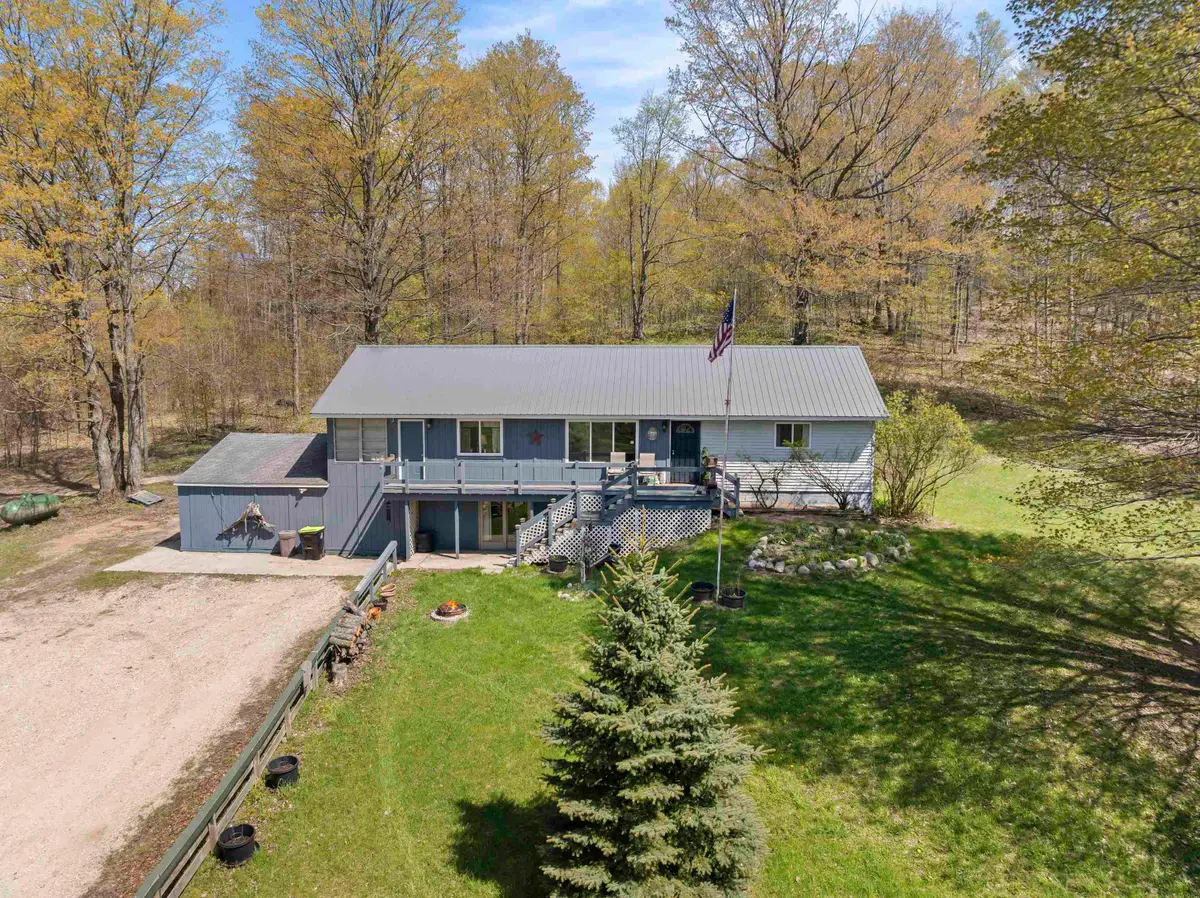 14481 Viaduct RD, Copemish, MI 49625 - #1