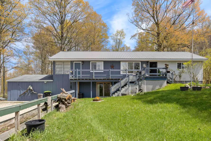 14481 Viaduct RD, Copemish, MI 49625 - #2