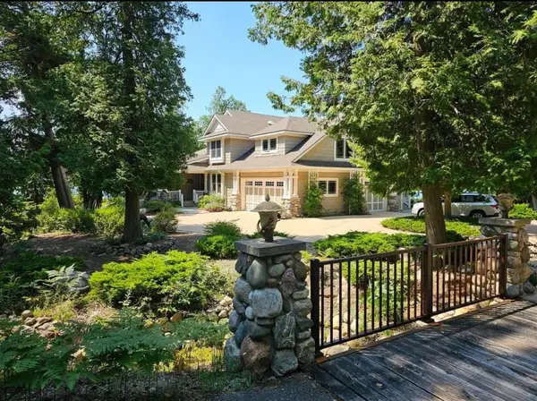 269 N East Torch Lake DR, CentralLake, MI 49622