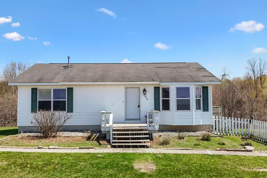 3857 Sutter LN, Kewadin, MI 49648 - #3