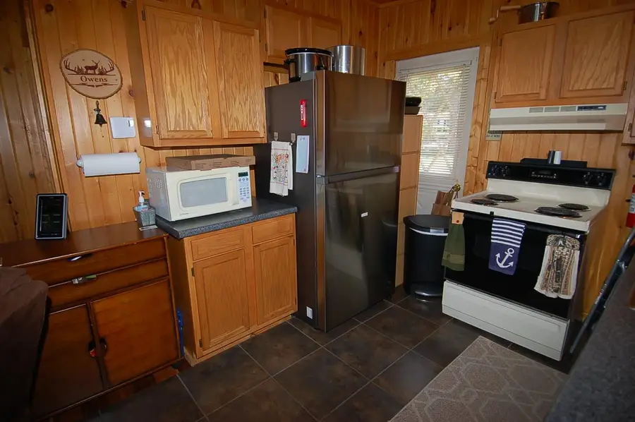 109 Brandy, Cadillac, MI 49601 - #3