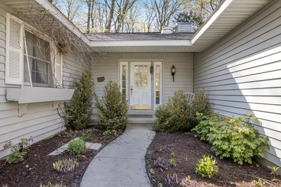 14416 Peninsula, Peninsula, MI 49686 - #3