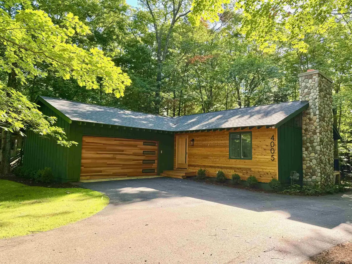 4005 E Oxford, Leland, MI 49654 - #1
