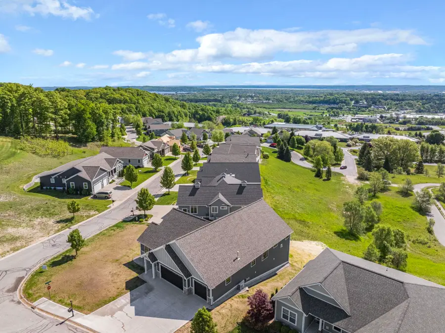 4186 Aquila, Traverse City, MI 49684 - #3