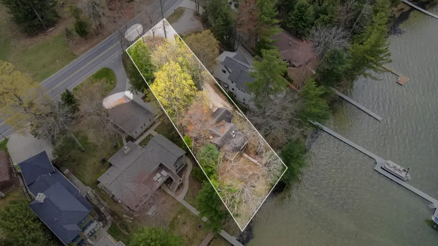 186 S South Long Lake RD, Traverse City, MI 49685 - #3