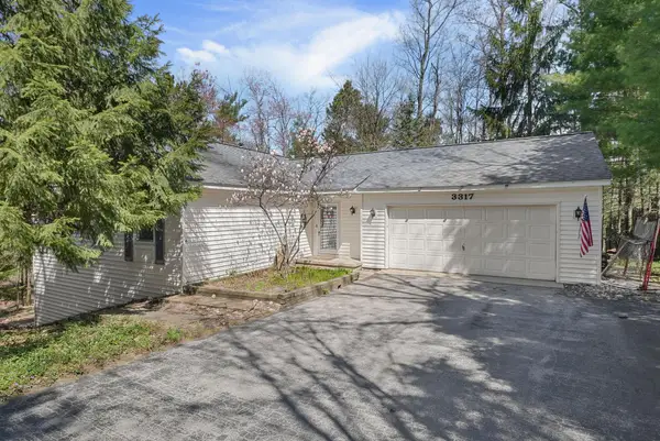 3317 N Timberwood, TraverseCity, MI 49686