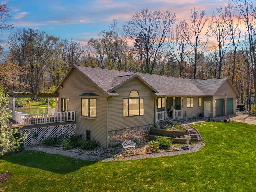 6304 Avon, Cadillac, MI 49601 - #2