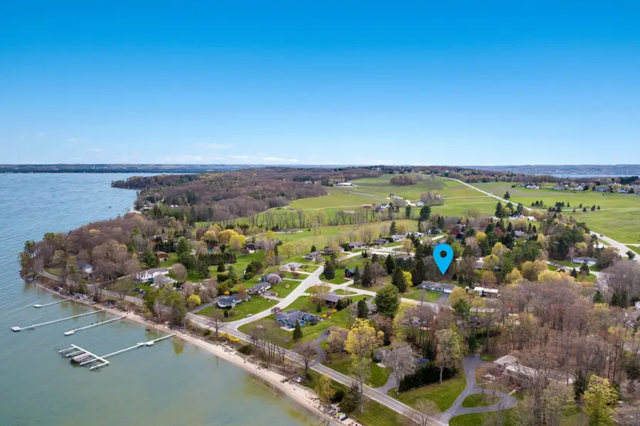 8129 Bel Cherrie, Traverse City, MI 49686 - #2