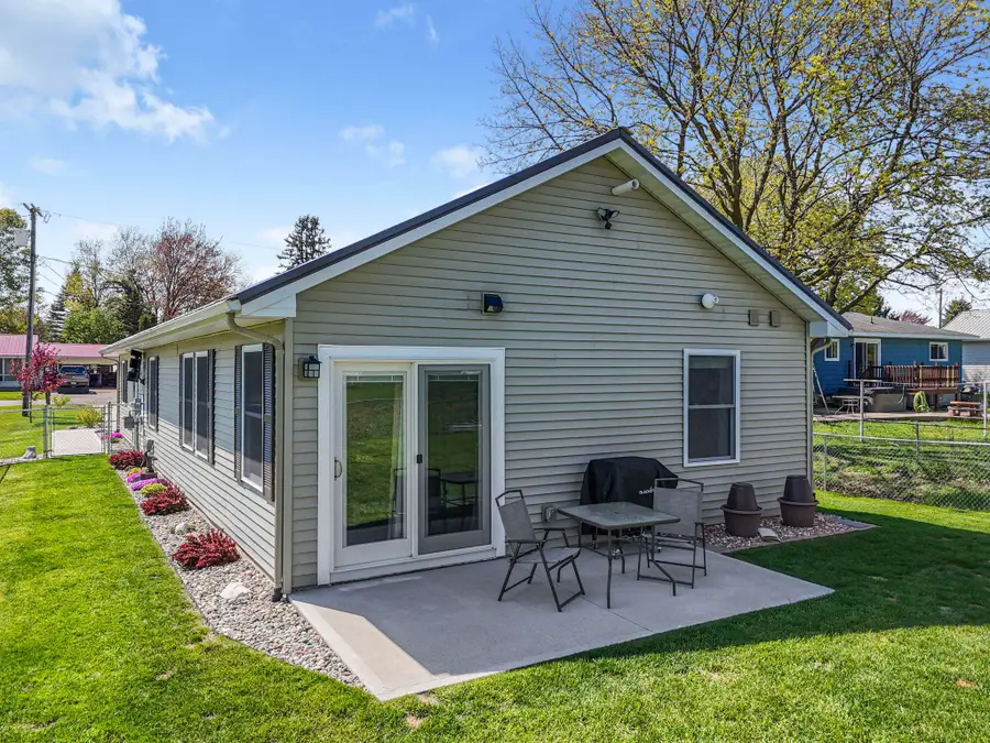 108 Barbara, Cadillac, MI 49601 - #2