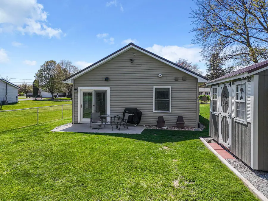 108 Barbara, Cadillac, MI 49601 - #3