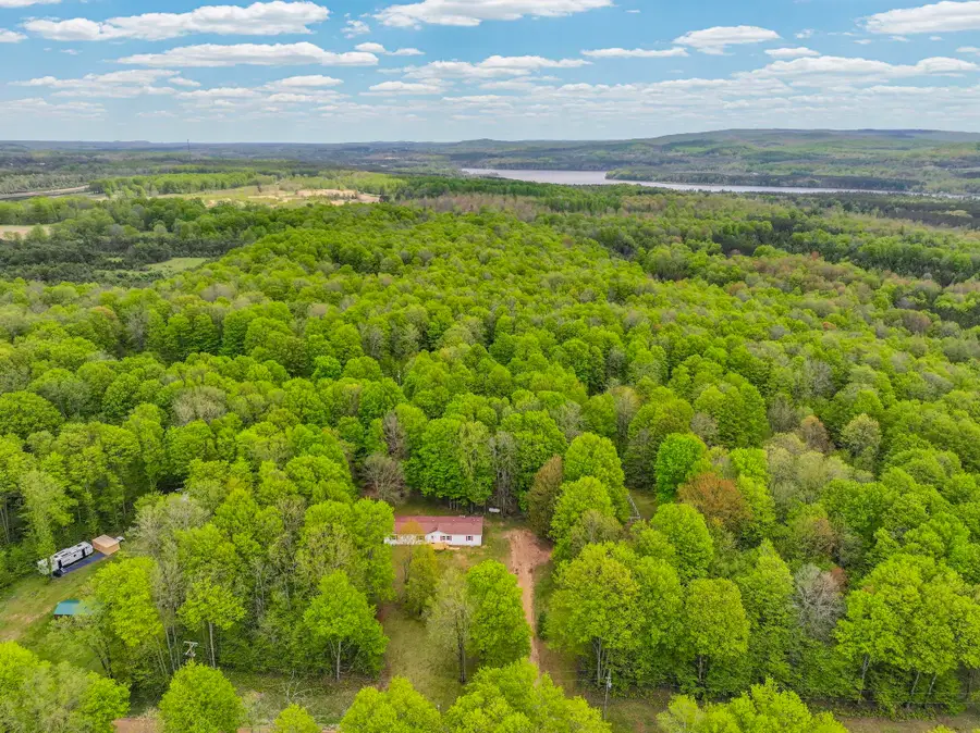 3902 N 3 1/2, Mesick, MI 49668 - #2