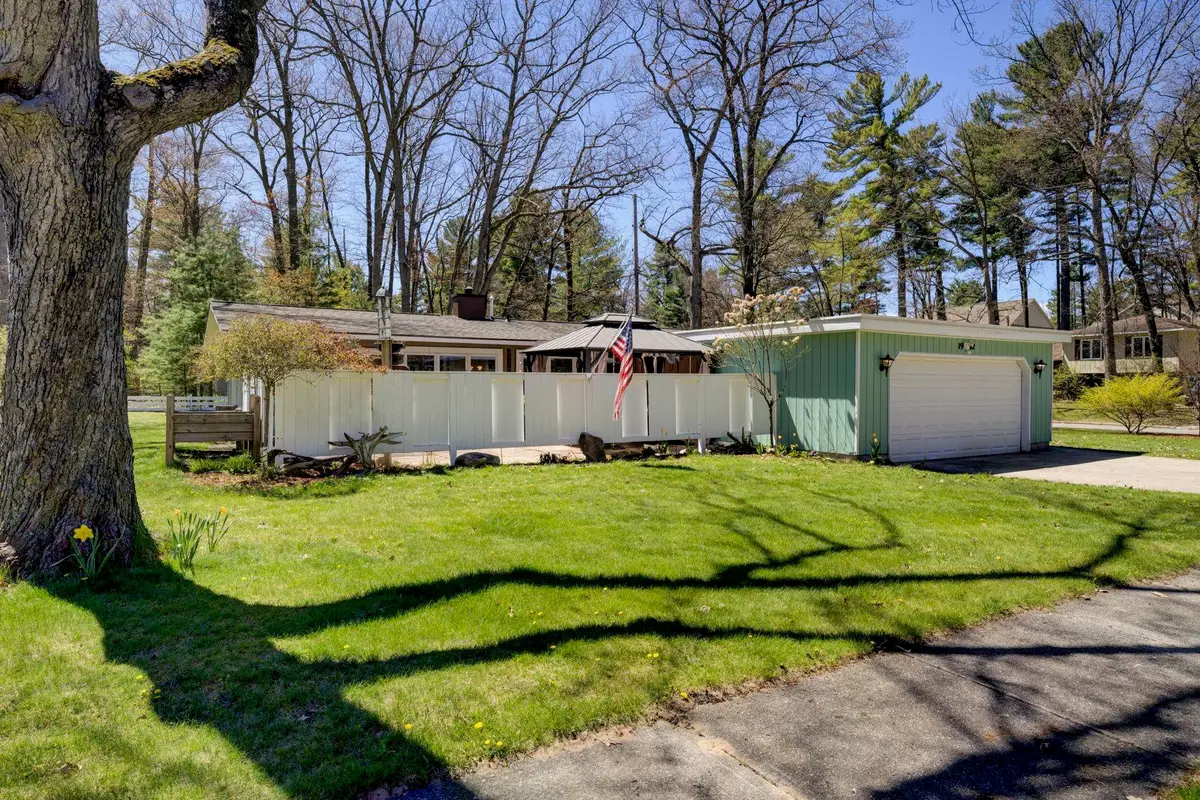 1902 Iroquois, Traverse City, MI 49686 - #1