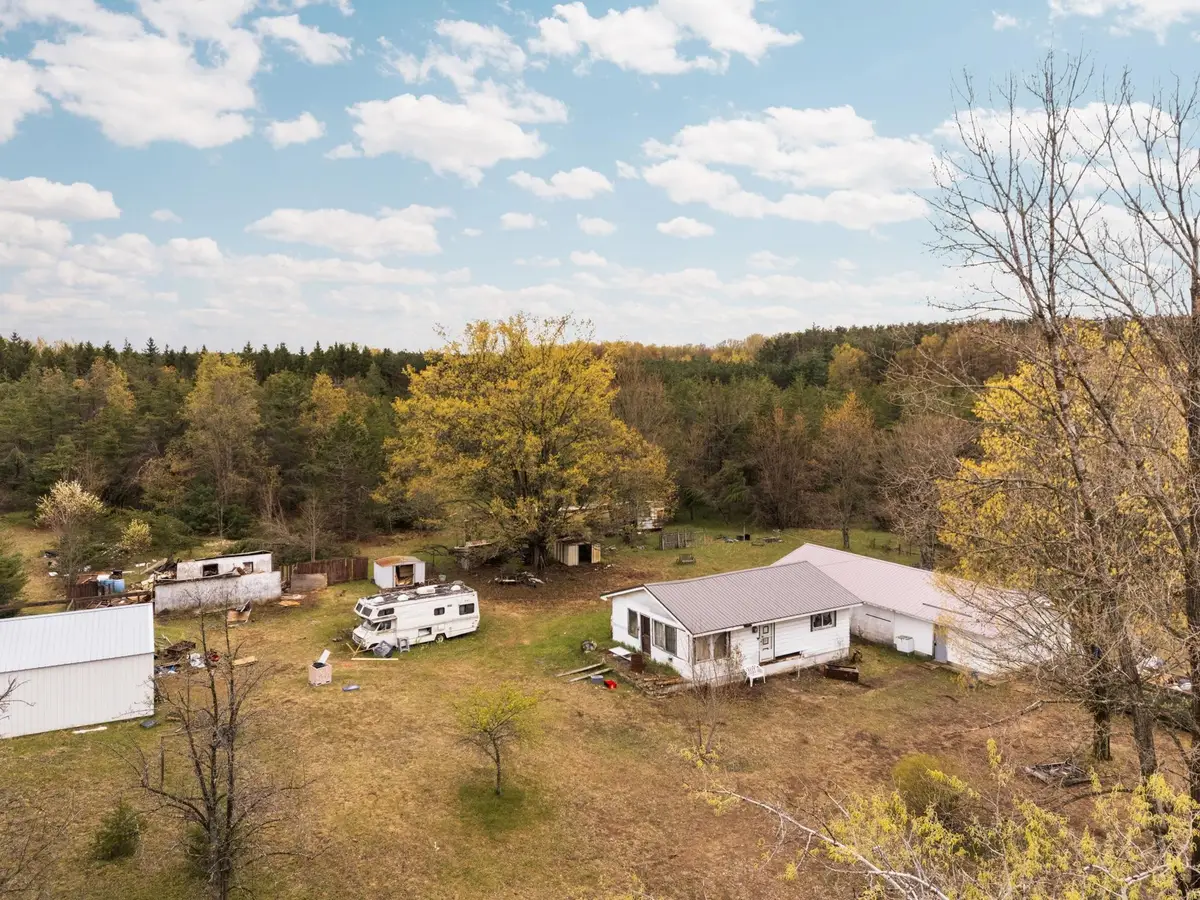 960 E 32, Boon, MI 49618 - #1
