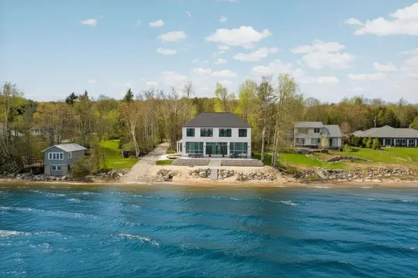 6405 S West Bay Shore, TraverseCity, MI 49684