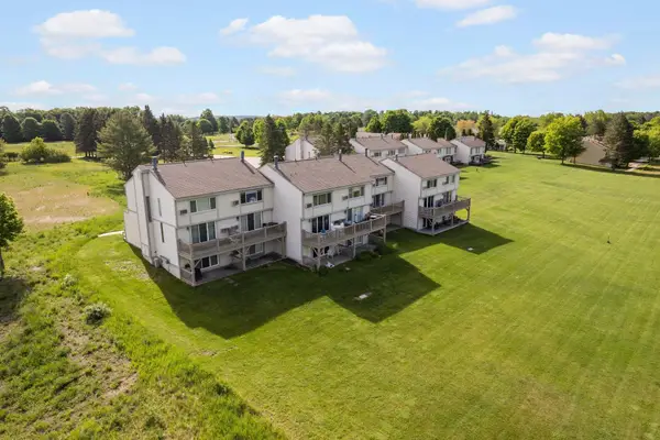 5000 Townhouse, Cedar, MI 49621