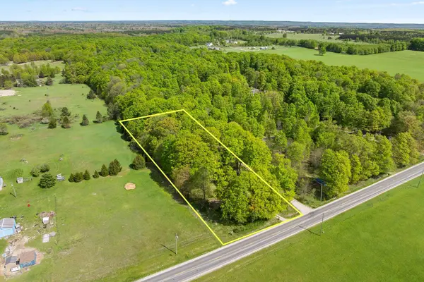 2799 Lake Ann, Interlochen, MI 49643