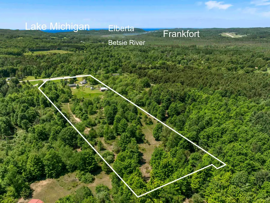 2389 Paul Rose, Frankfort, MI 49635 - #2