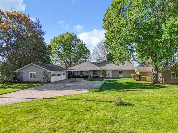 1016 Sunnyside, Cadillac, MI 49601