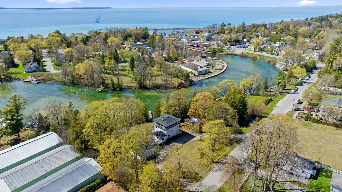 204 S Chandler, Leland, MI 49654 - #1