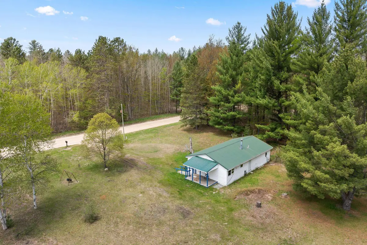 3357 SW Raymo, Boardman, MI 49680 - #1