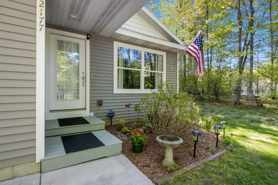 2177 N Jacobson, Suttons Bay, MI 49682 - #2