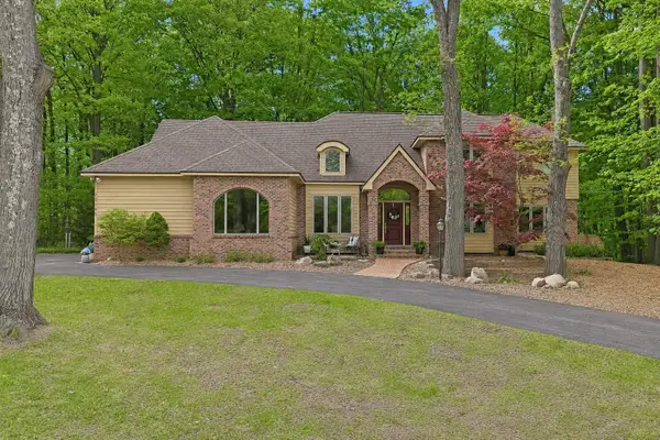 10481 S Monaco, TraverseCity, MI 49684