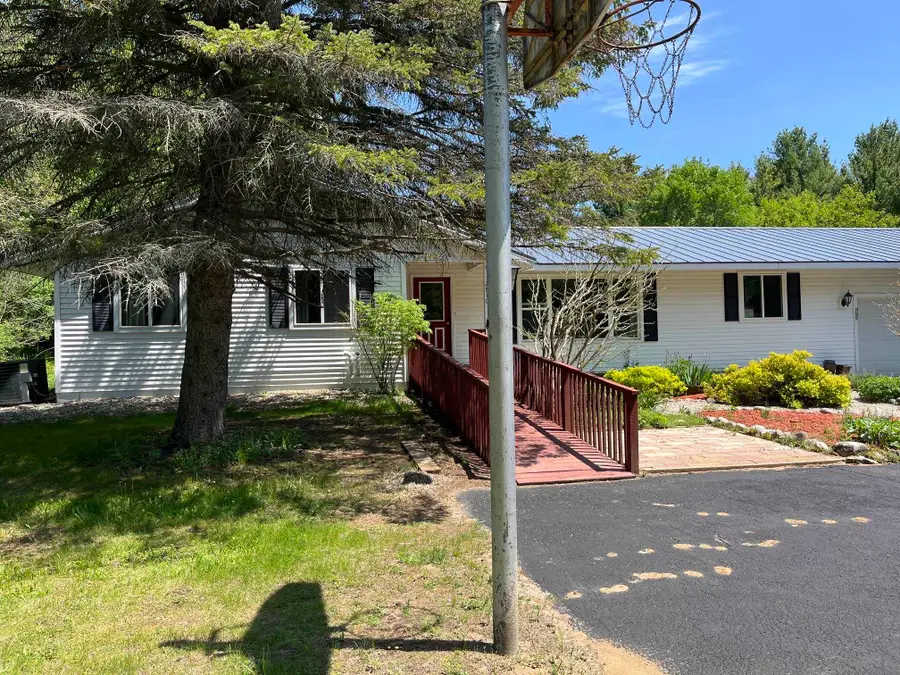 2510 E Silver Lake Road N, Garfield, MI 49685 - #2
