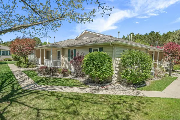 2816 Emerald, TraverseCity, MI 49684