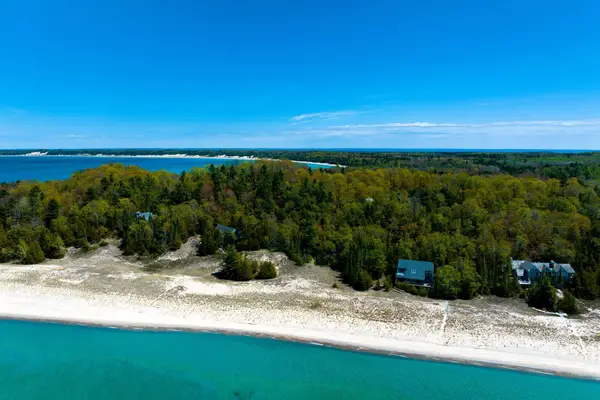 N Cathead West, Northport, MI 49670