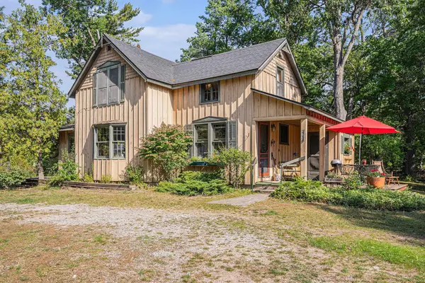 5760 W Crystal View, GlenArbor, MI 49636