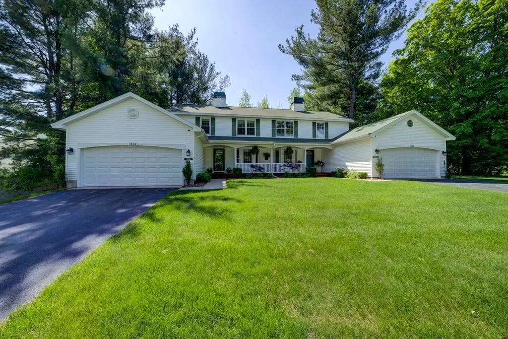 5452 Millbrook, Williamsburg, MI 49690 - #1