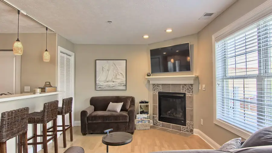 715 E State ST, Traverse City, MI 49686 - #3