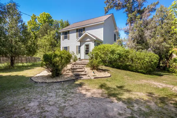 2601 Rushton, CentralLake, MI 49622