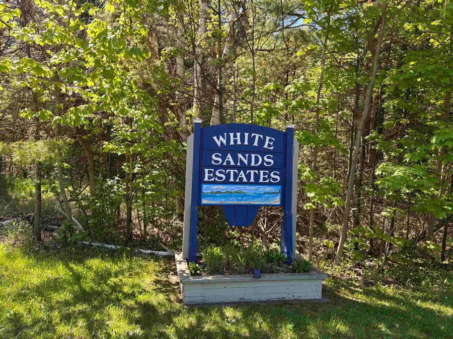 Servers DR, Torch Lake, MI 49622 - #2