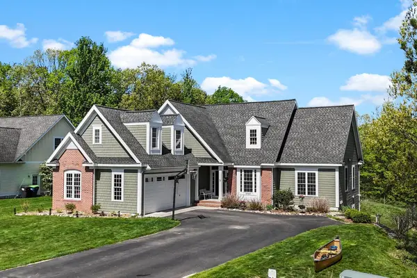 3595 Yorkshire, TraverseCity, MI 49686