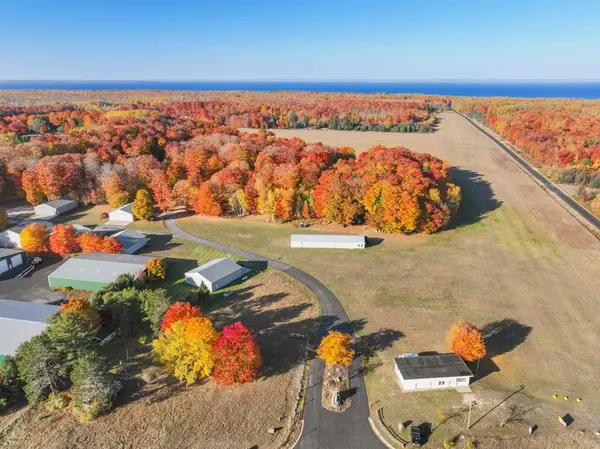 1204 Hangar, Kewadin, MI 49648
