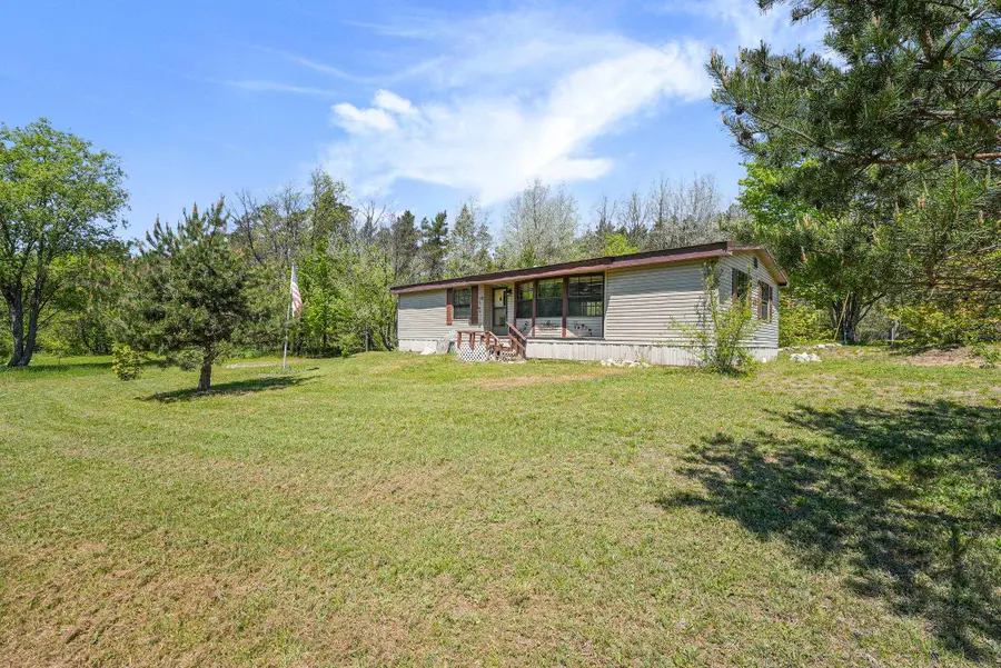 1124 W Eddy School, Bellaire, MI 49615 - #2