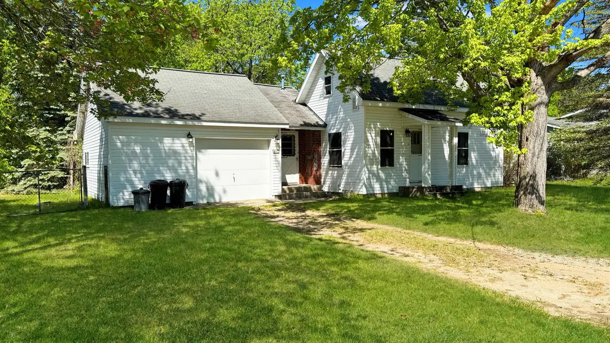 613 Waldo Street, Cadillac, MI 49601 - #1