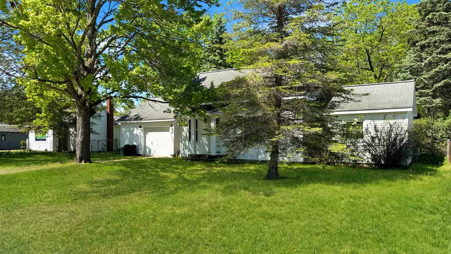 613 Waldo Street, Cadillac, MI 49601 - #2
