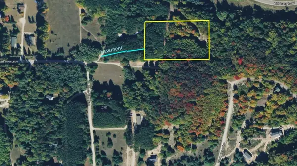 V/L Maple Ridge DR, CentralLake, MI 49622
