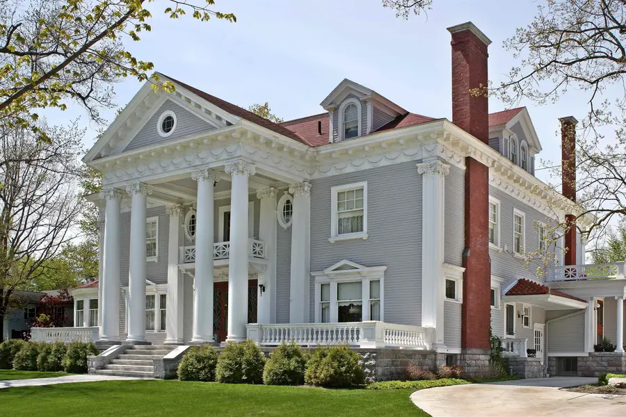230 Wellington, Traverse City, MI 49686 - #2
