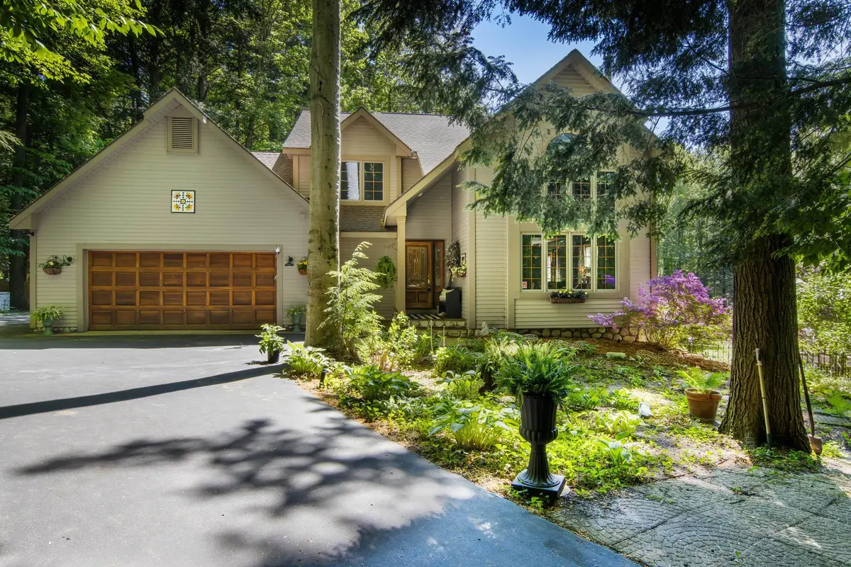 1504 Cedar, Traverse City, MI 49684 - #1