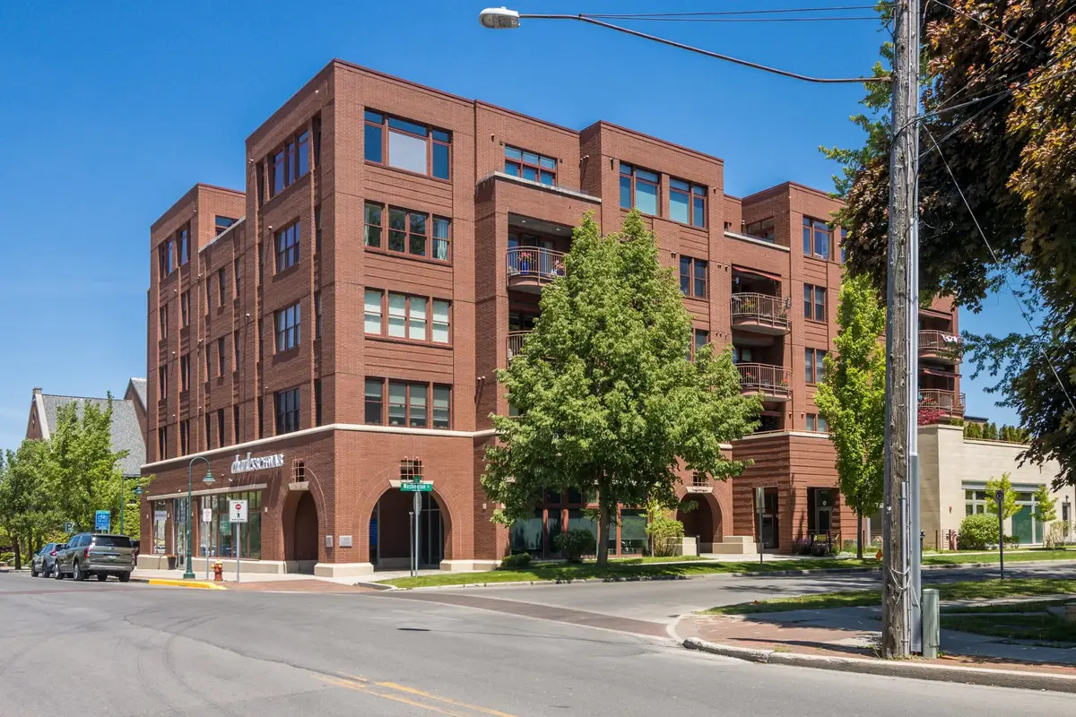 215 Washington, Traverse City, MI 49684 - #1