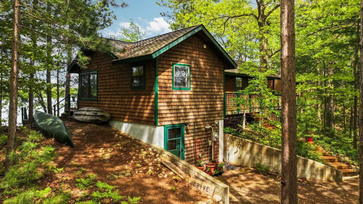 28525 Fox Pointe, Peaine, MI 49782 - #1