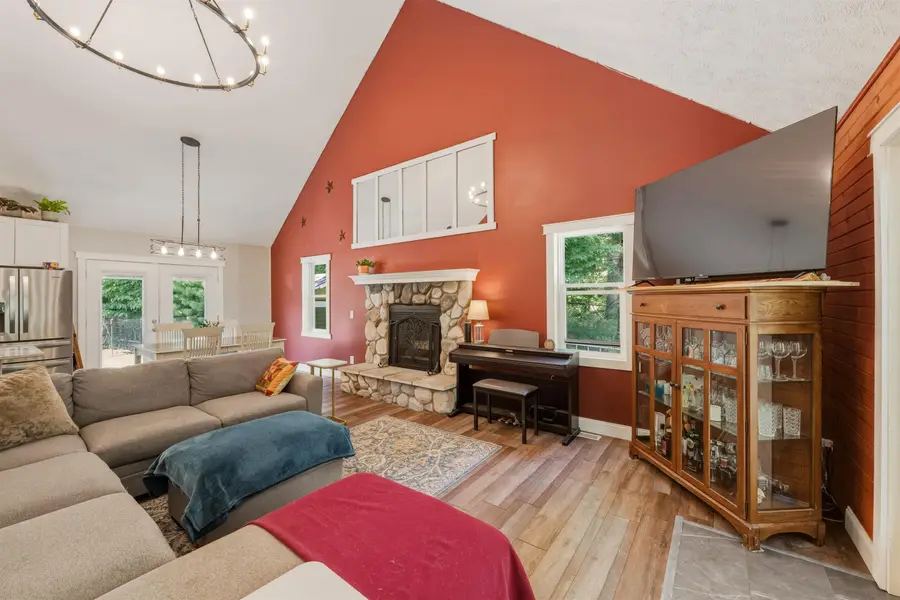 1395 W Long Lake, Long Lake, MI 49684 - #3