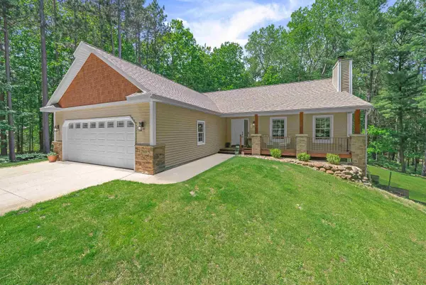 269 Thousand Oaks, TraverseCity, MI 49696